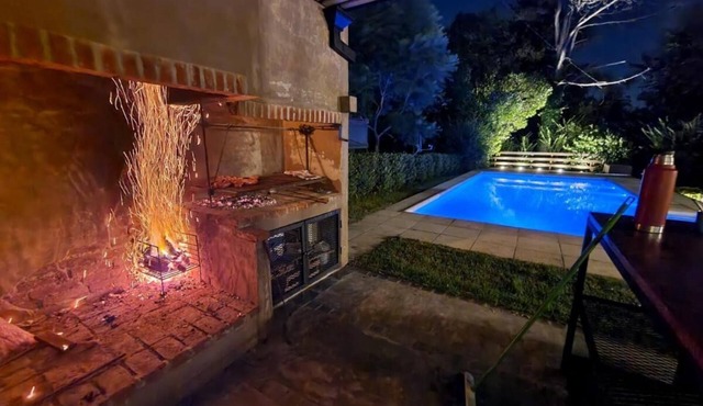 La Tribu, House with pool and whirlpool, ideal for families
