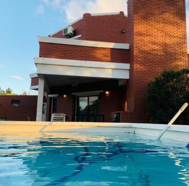 Las Moras casa de campo en Lobos