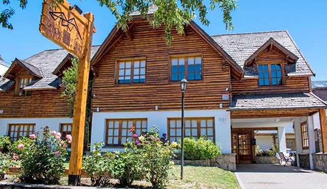 Latitud Cuarenta Suites