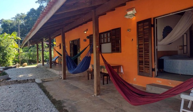 Linda casa confortável e tranquila ao lado da praia de Itamambuca , Pet friendly