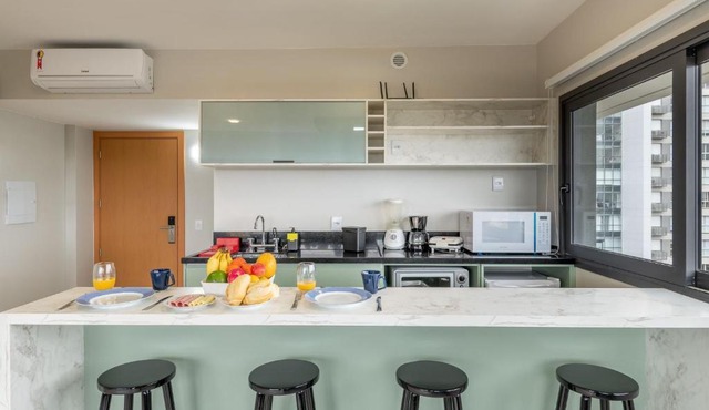 LIV - Apartment 1301