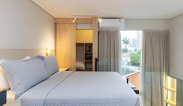 Loft 2-Duplex Premium com Varanda próximo ao Aeroporto de Congonhas e Expo Center