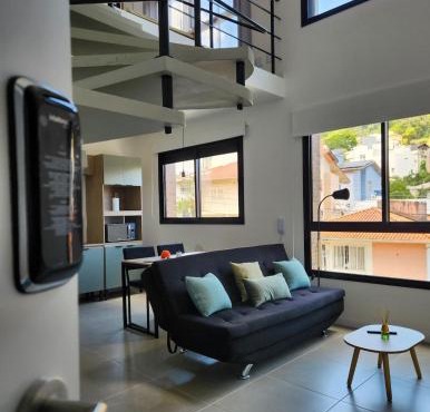 Loft UP 203