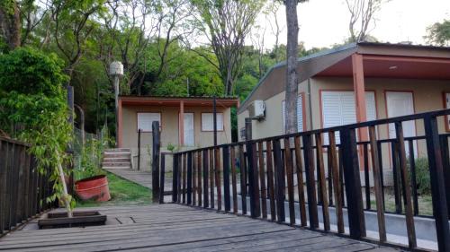 Los Lapachos
