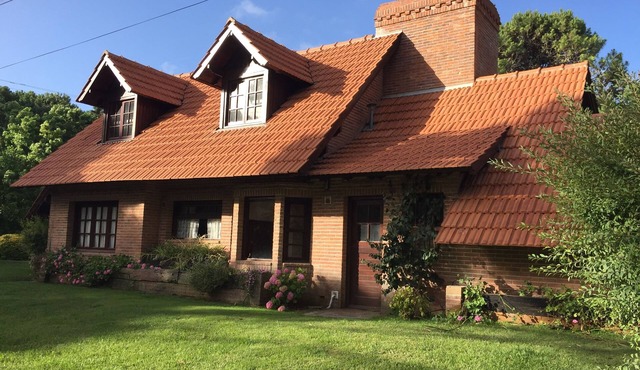 Lovely 4-bedroom house in Pinamar