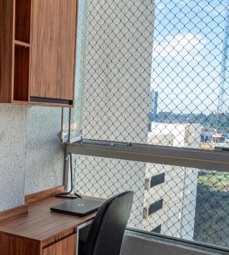 LS - 1007 - Gleba impecável, sacada envidraçada, ar, lava-seca