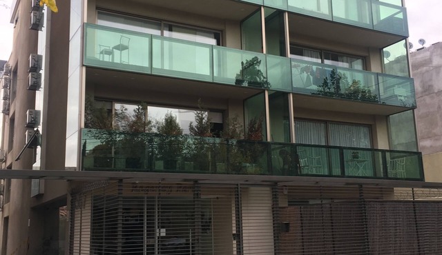 Luminoso y confortable apartamento frente al Parque in Mendoza