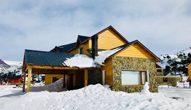 Magnificent house in a beautiful natural environment