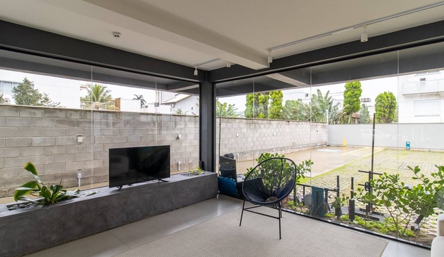 Modern Studio Just Minutes From the Beach Sid0209 in Florianópolis