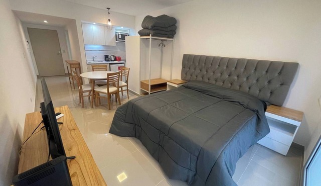 Modern Studio with heated pool in the Heart of San Telmo