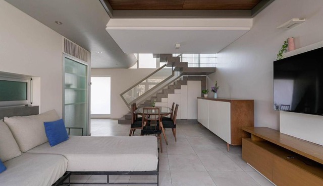 MOT Rentals Concepcion Hotel - 3 Bd 2 Ba Full Amenities