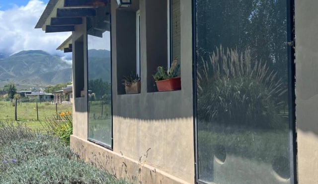 Munay rural home near the lake