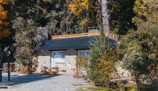 Nautical House in Bariloche: on the shores of Lake Nahuel Huapi