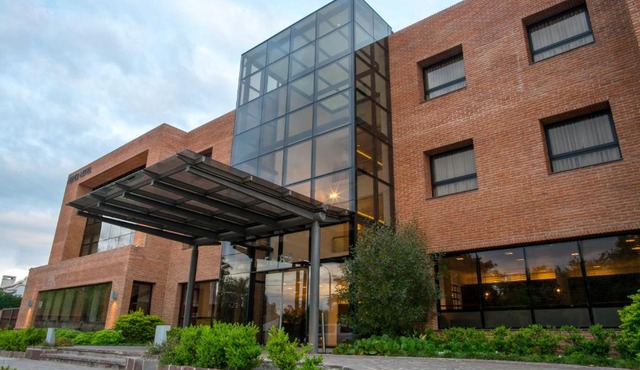 Neper Hotel