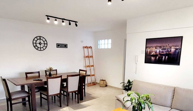 New apartment, bright, 3 bedrooms, downtown