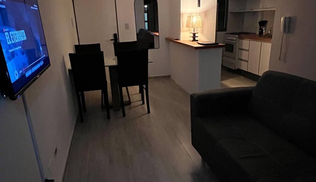 Nice Apartment in Downtown - Close to everything!