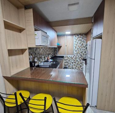 O 353 Apartamento mobiliado completo 02 quartos com garagem
