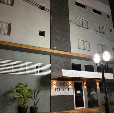 Oeste Hotel