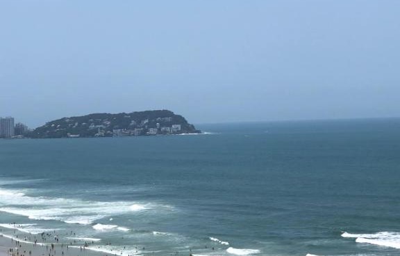 PÉ NA AREIA - SOL E MAR ENSEADA