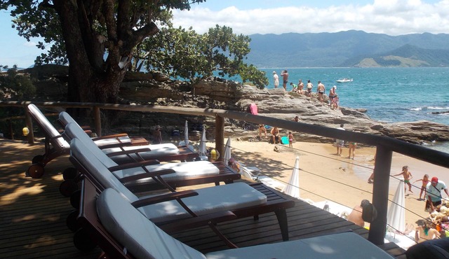 Paradisiac Bungalow on Curral Beach in Ilhabela