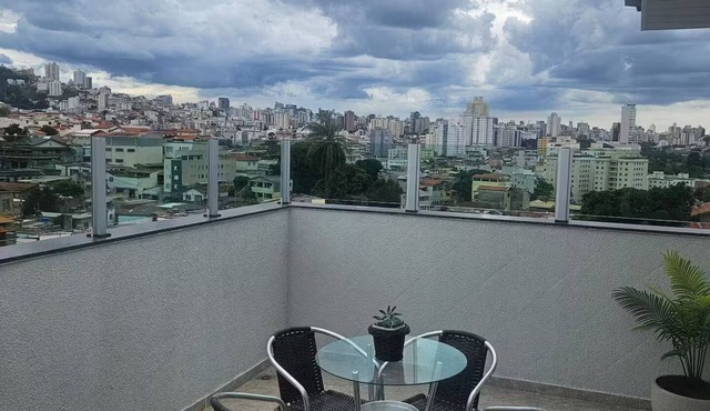 Penthouse apartment (60m²) with bedroom/living room and outdoor area.