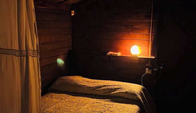 Pequena Cabana Escondida en las Sierras, Desconeccion y Contacto con Naturaleza
