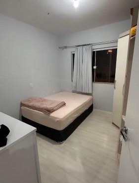 Próximo ao parque