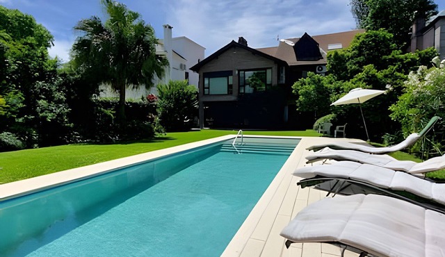 Premium House with Pool and Cleaning · San Isidro