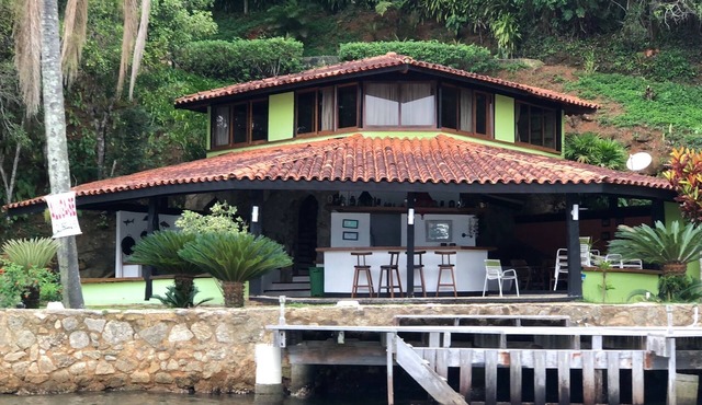 Private 6-bedroom vacation home in Angra dos Reis in Angra dos Reis