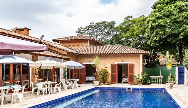 Private 6-bedroom vacation home in Boituva in Boituva