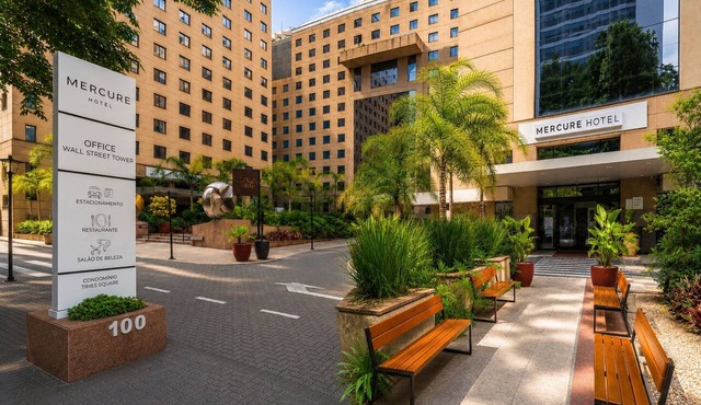 Private Apartment in Moema, Times Square, SP | Swimming Pool Academy Parking