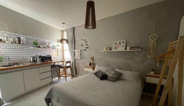 Private room / super warm / 20m / kitchen and new bathroom!