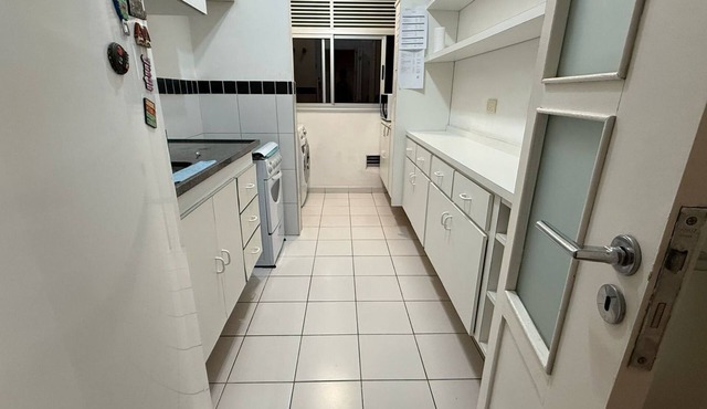 Private suite next to Iguatemi shopping mall (Shared space)