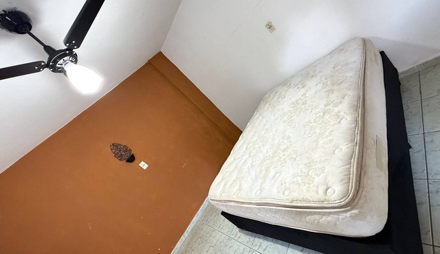 Private suite with Wi-Fi 2 minutes from the beach Aviacao