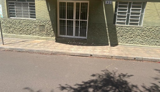 Quarto 01 no centro da cidade