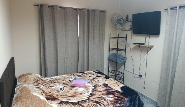 Quarto privativo próxima centro
