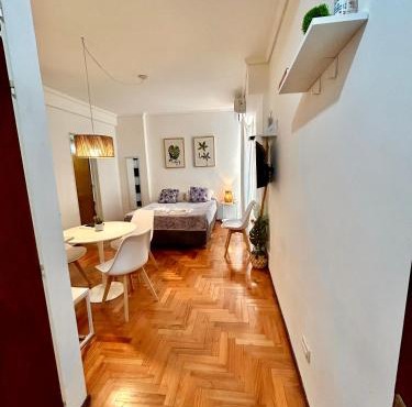 Rent Ibera Nuñez