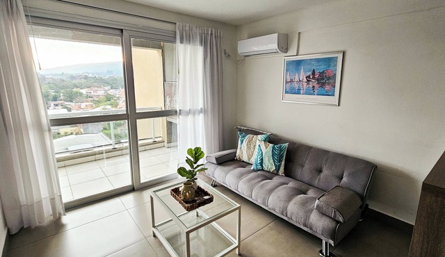 RentUp Jujuy Departamento con balcón