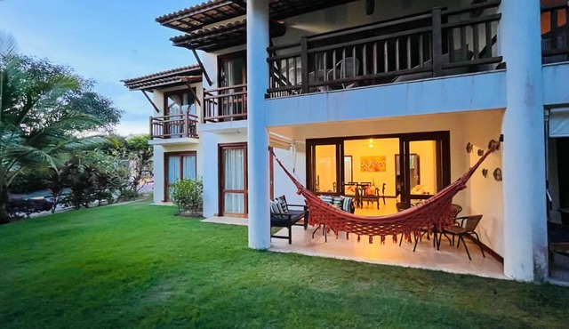 Resort em Imbassaí Praia Piscina Academia