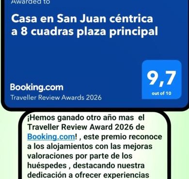 San Juan casa céntrica HERMOSA a solo 8 cuadras plaza principal