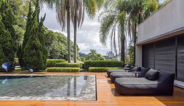 Sao028 - Modern villa in Morumbi