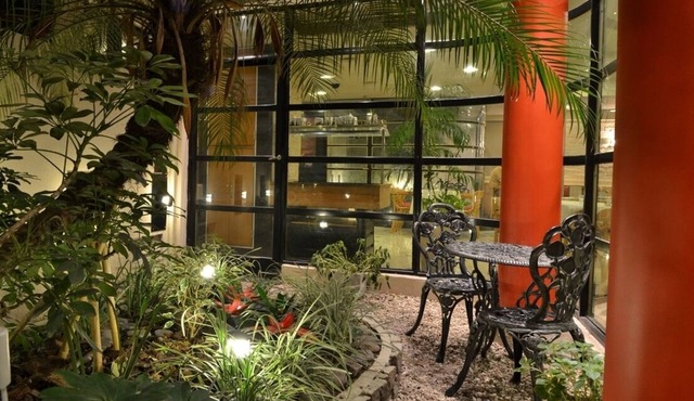 Sarmiento Palace Hotel