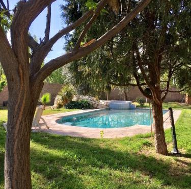 Shangri la - Casa y Pileta Privada