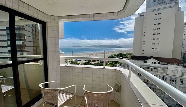 SHB - Beautiful view of Santos beach