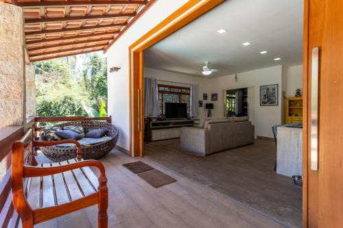 Sitio com Piscina, Jogos e Espaco Home Office