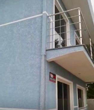 Sobrado da Ka em condomínio com vista panorâmica e churrasqueira a 250 mtos praia a pé