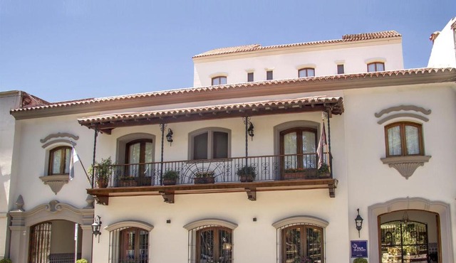 Solar De La Plaza