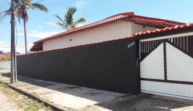 Spacious and airy house in Itanhaém