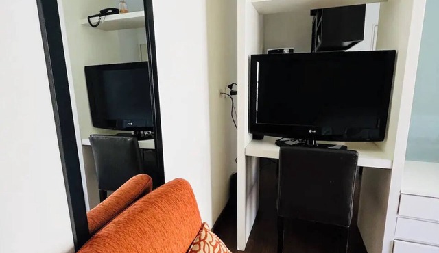 Spacious and light apartment- Pto Madero and Centro