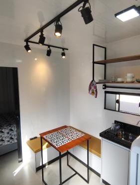Studio 3 completo com Estacionamento e Wifi bem localizado e tranquilo in Curitiba